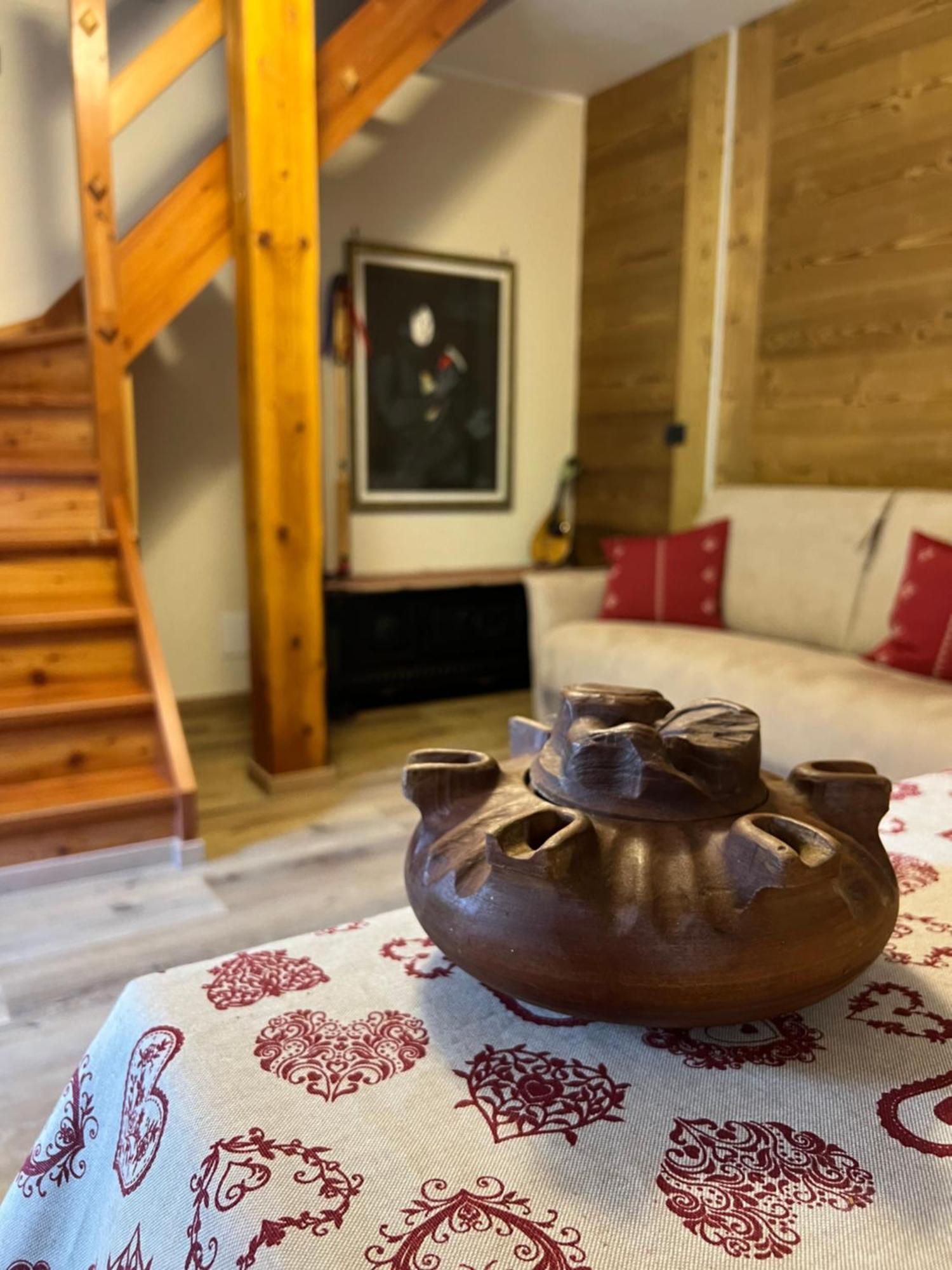 Maison Marcoz - Appartamenti Vacanze Etroubles Exteriér fotografie